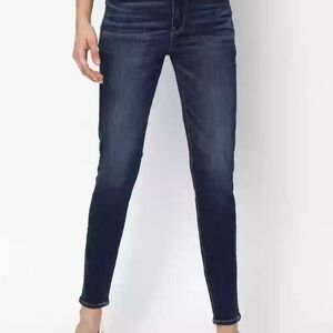 OLD NAVY SIZE 6 Women's Dark Blue Jeans